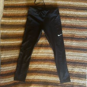 Nike women’s Dri-fit leggings, size medium, new without tags